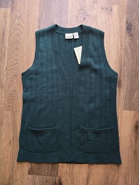 Classic Elements Womens Dark Green Knit Vest